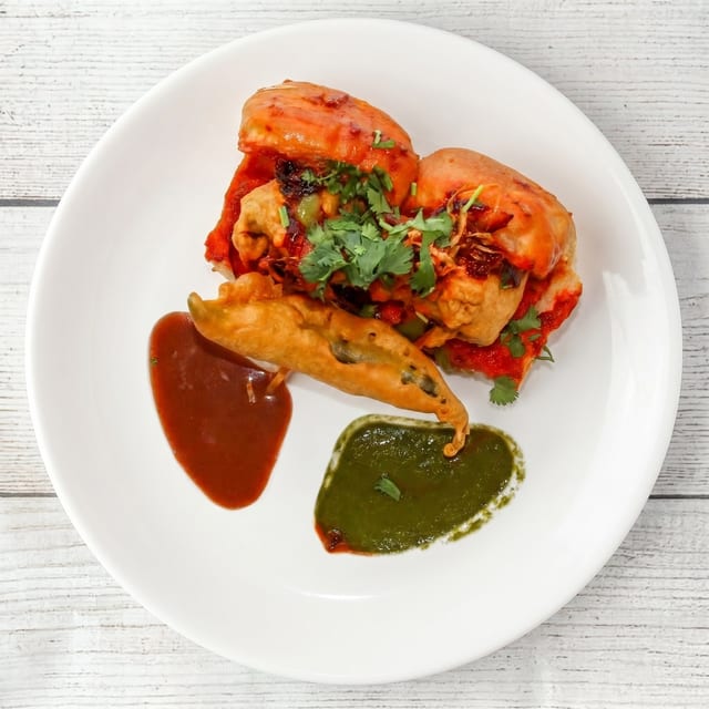 Schezwan Vada Pav.